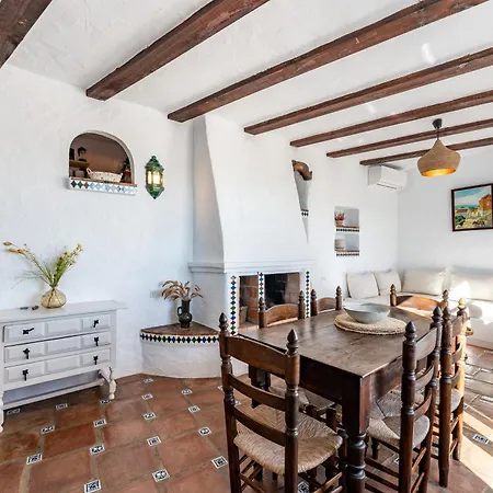 La Cueva Holiday home